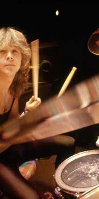 Clive Burr, British drummer (Iron Maiden), dies at age 56